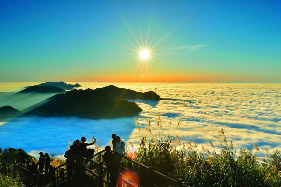 百年立霧溪：太魯閣橫貫道路開拓史