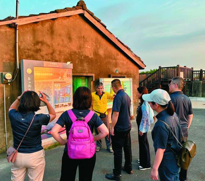 實地走訪安順鹽場