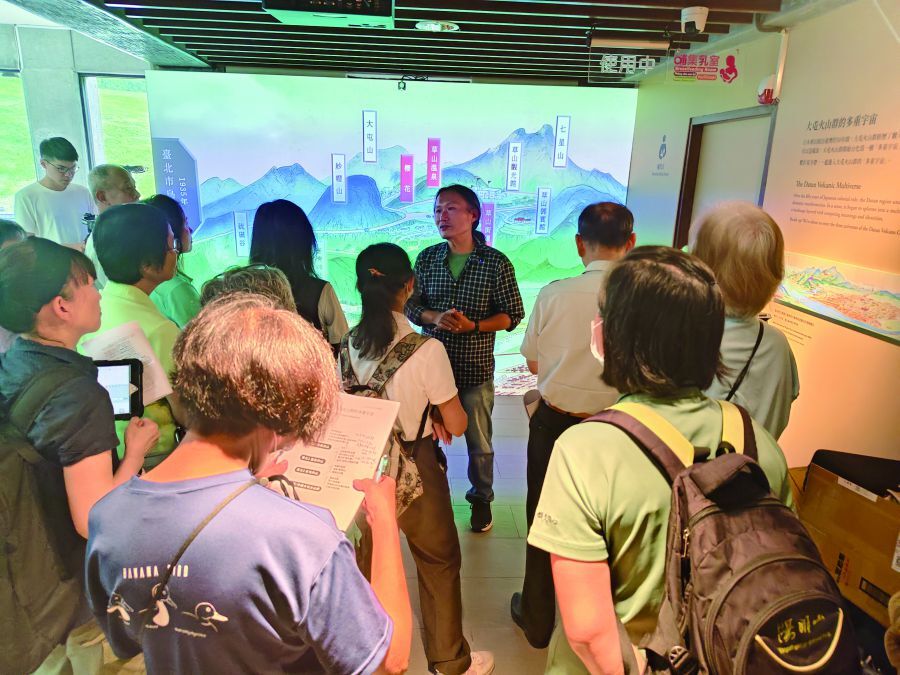 「走進有熊國—臺灣國家公園黑熊保育」特展